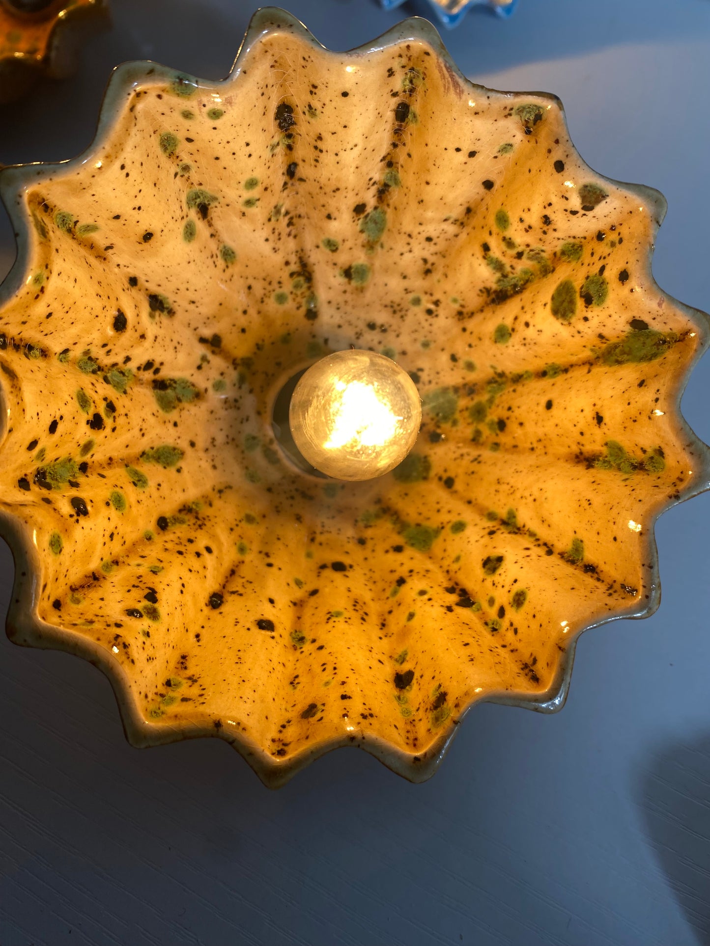 Pendant lights