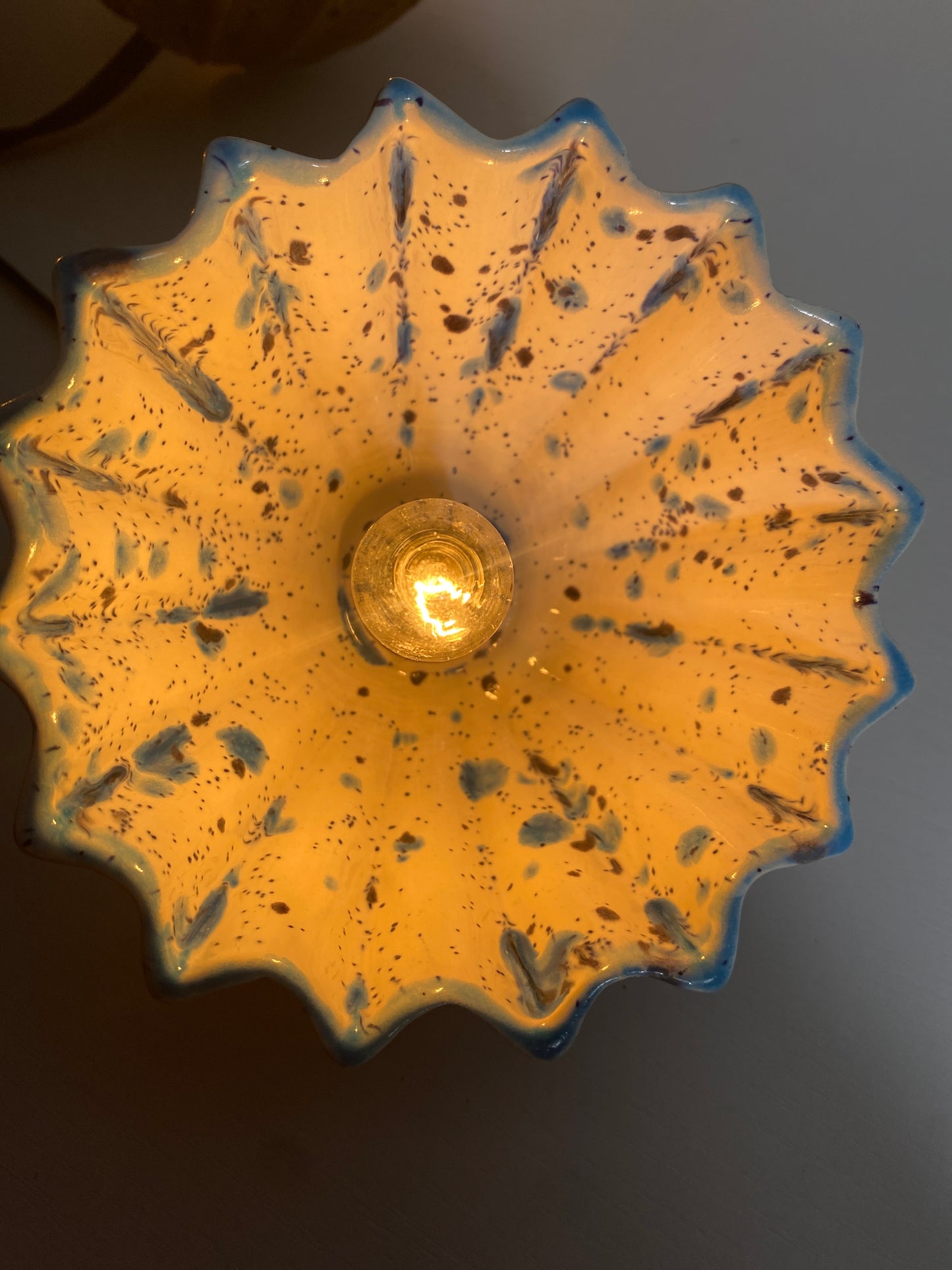 Pendant lights