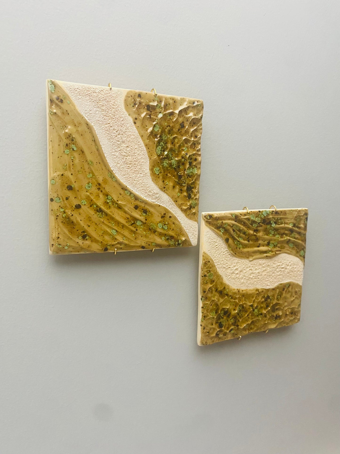 Sculptural tiles