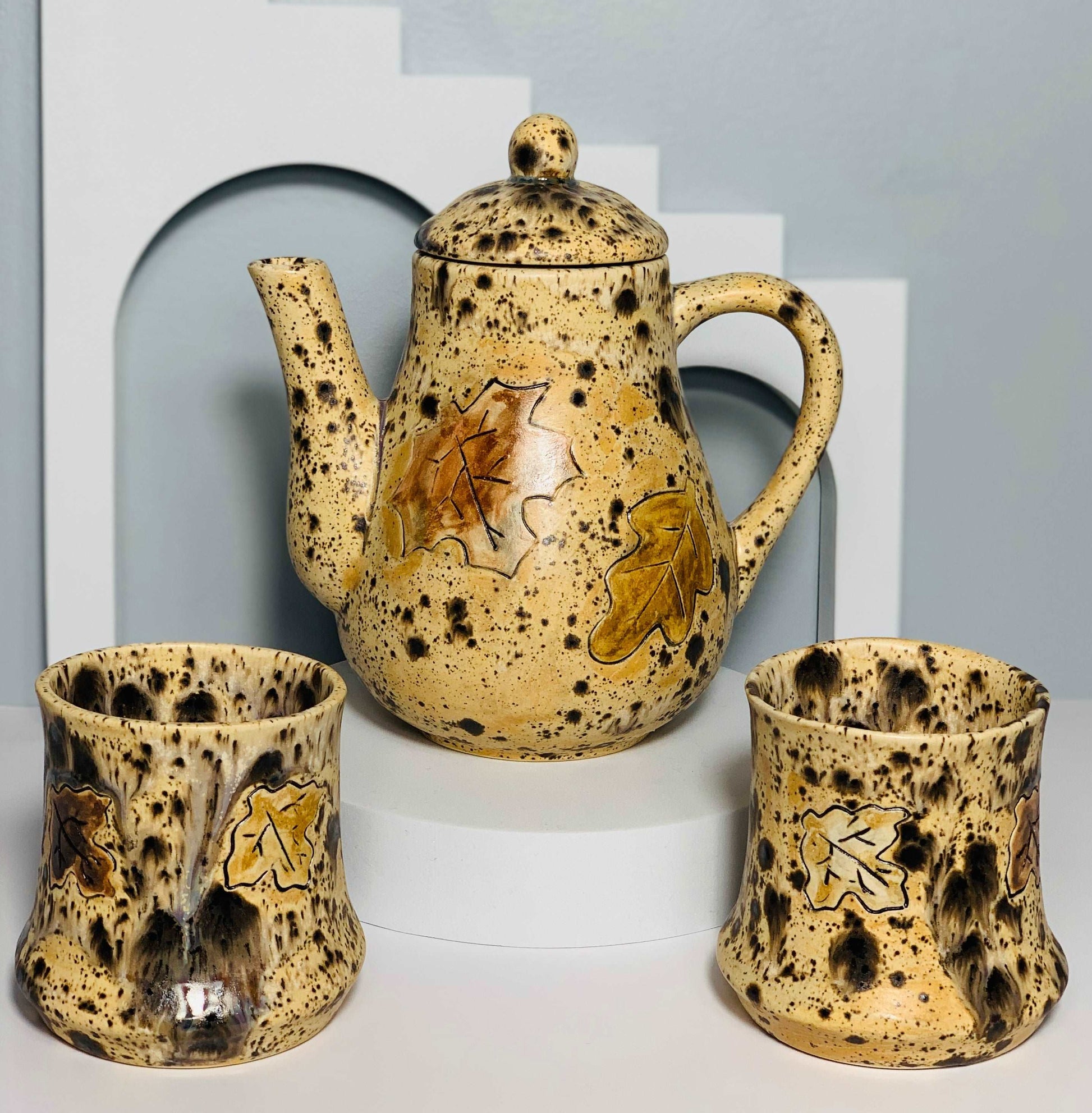 Fall leaf teapot set